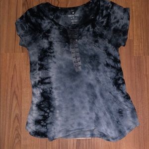 American eagle shirt size M